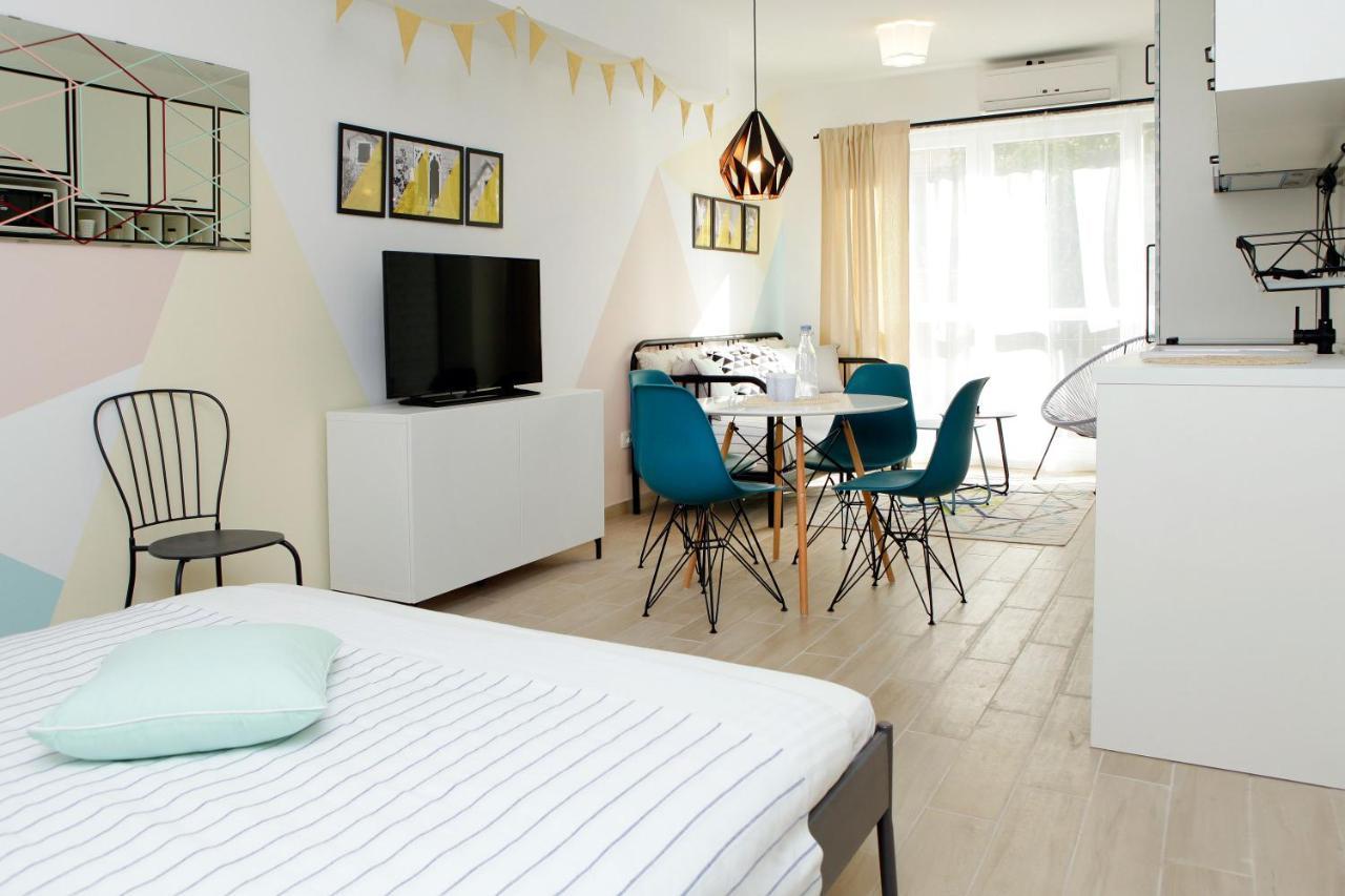Zorica Apartments Bol Luaran gambar